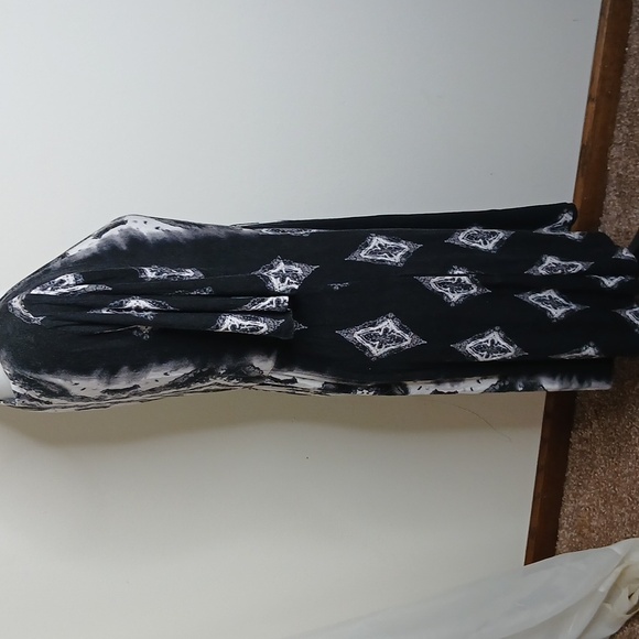 Soma womens black and white abstract pattern wrap midi dress size large - Picture 4 of 12